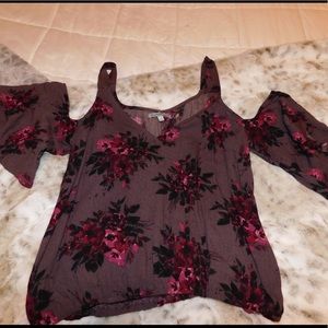 Flower Print Shoulder Cut Out Crop Top